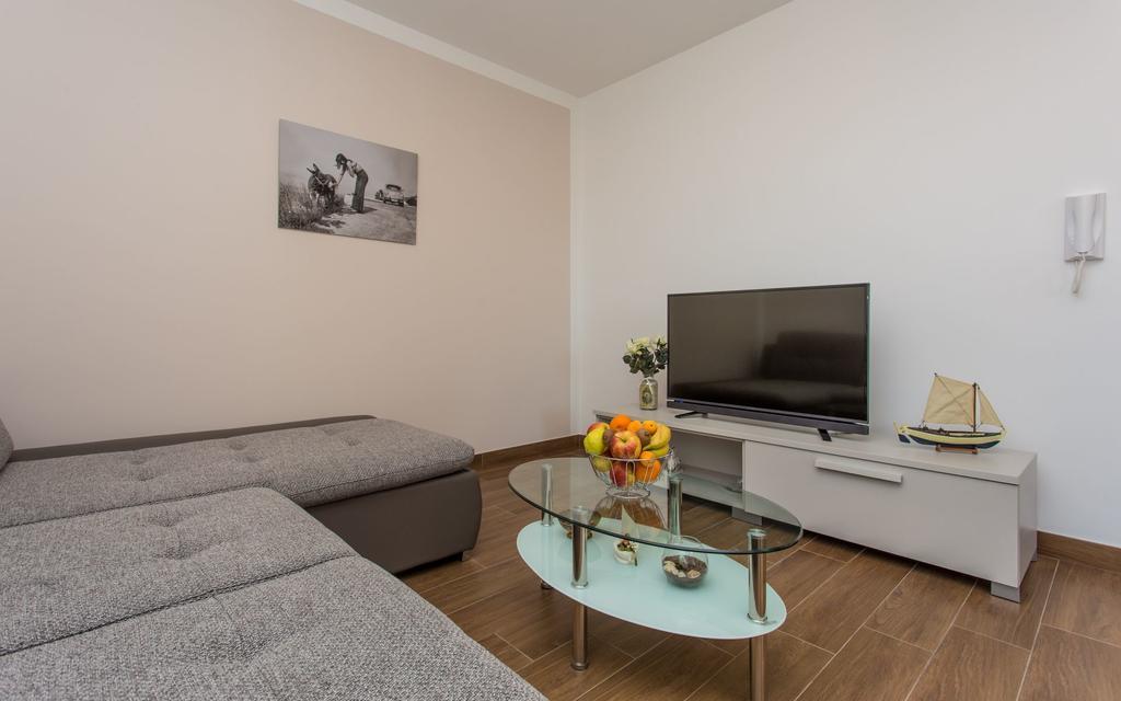 Apartment Franka Klimno Εξωτερικό φωτογραφία