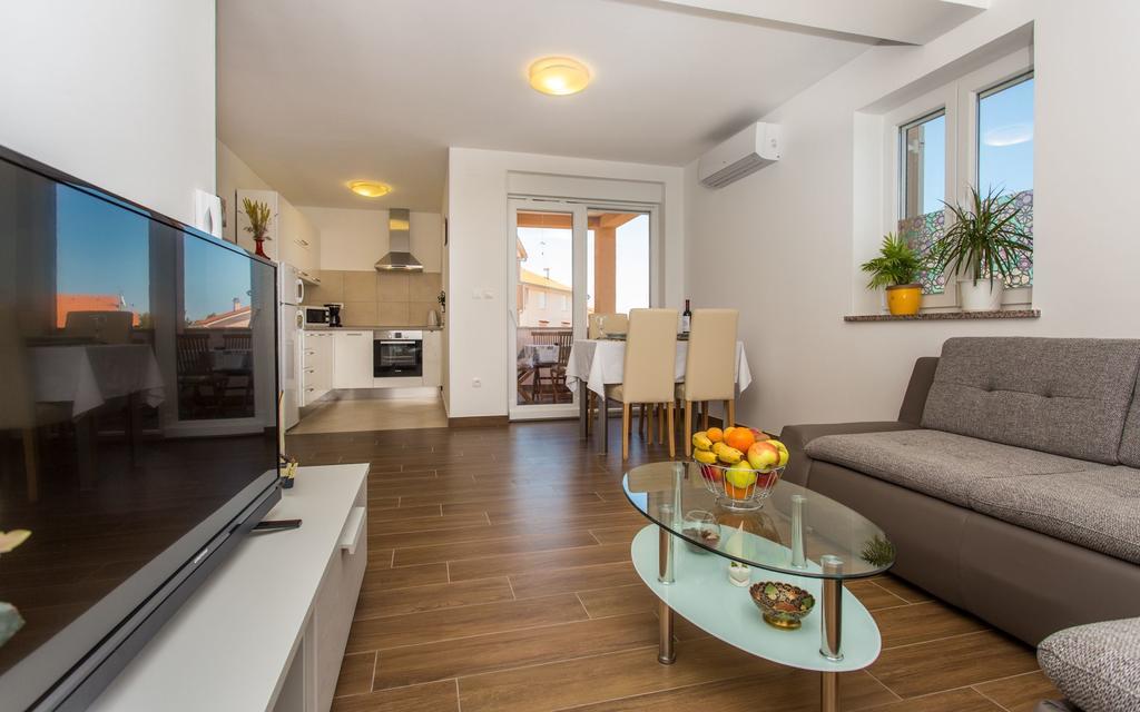 Apartment Franka Klimno Εξωτερικό φωτογραφία